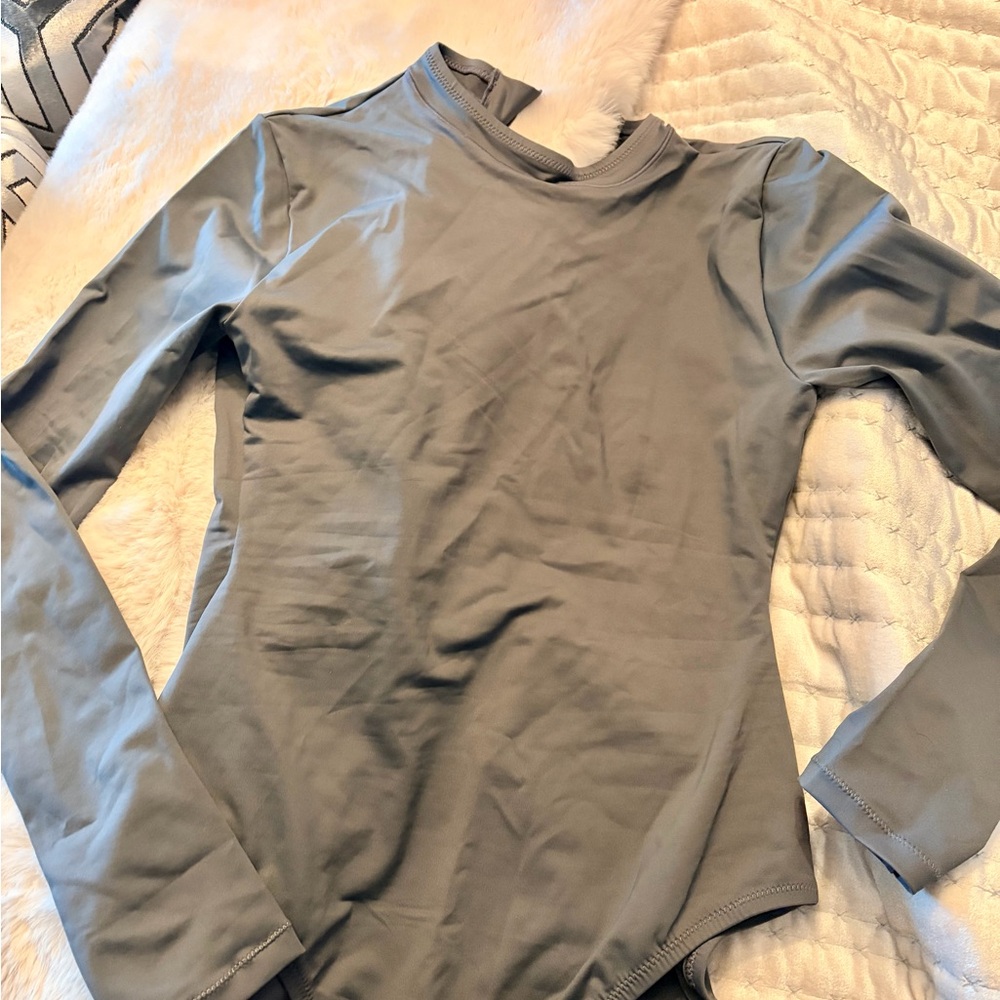 Skims NWT Swim Sculpting Long Sleeve Gunmetal - Picture 4 of 7